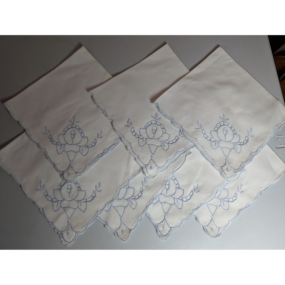 Vintage White Linen Napkins Set 6 Blue Floral Embroidery Scalloped Cutwork 16x16